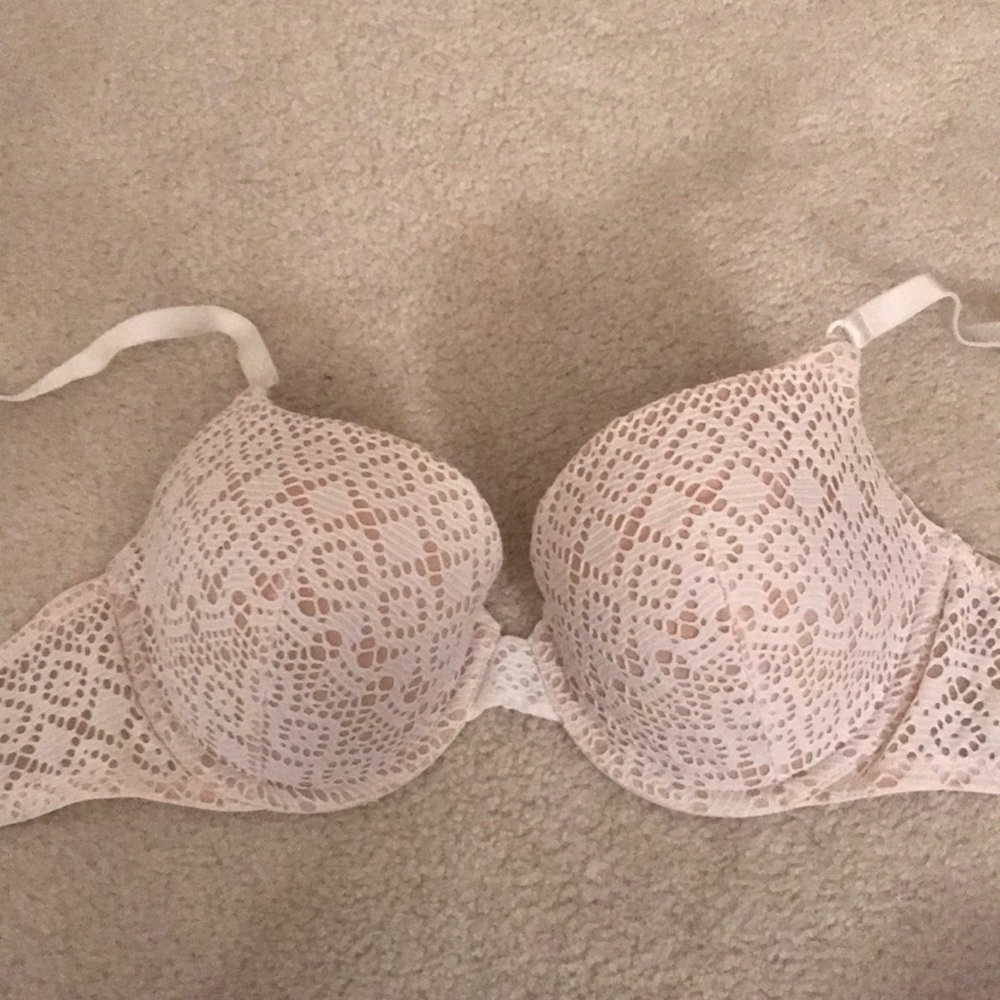 White and tan lace VS bra